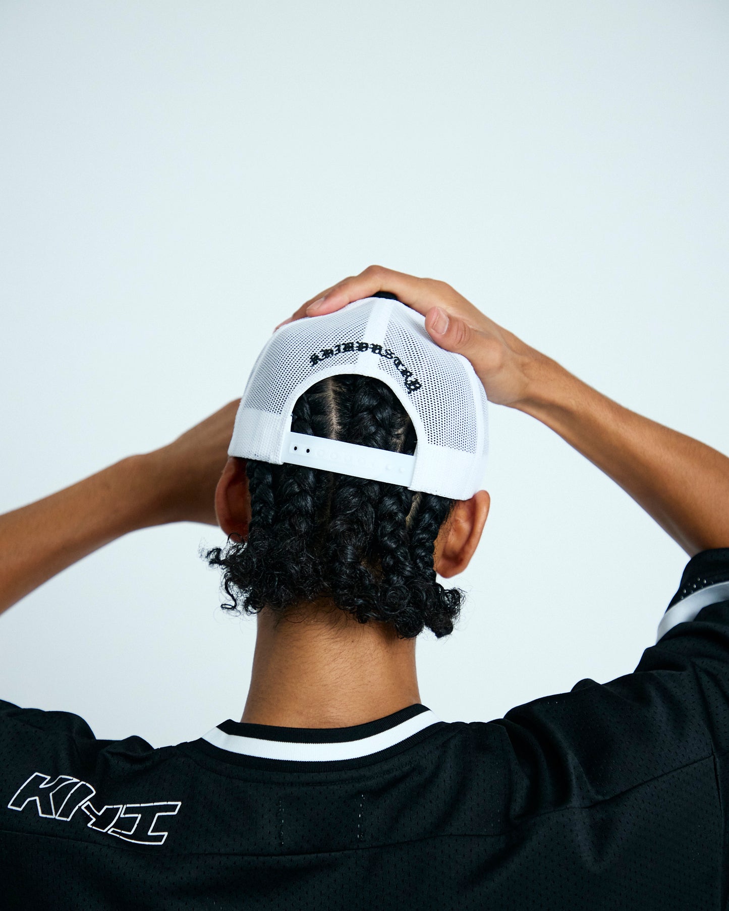 NEW KHI LOGO MESH BASEBALL CAP
