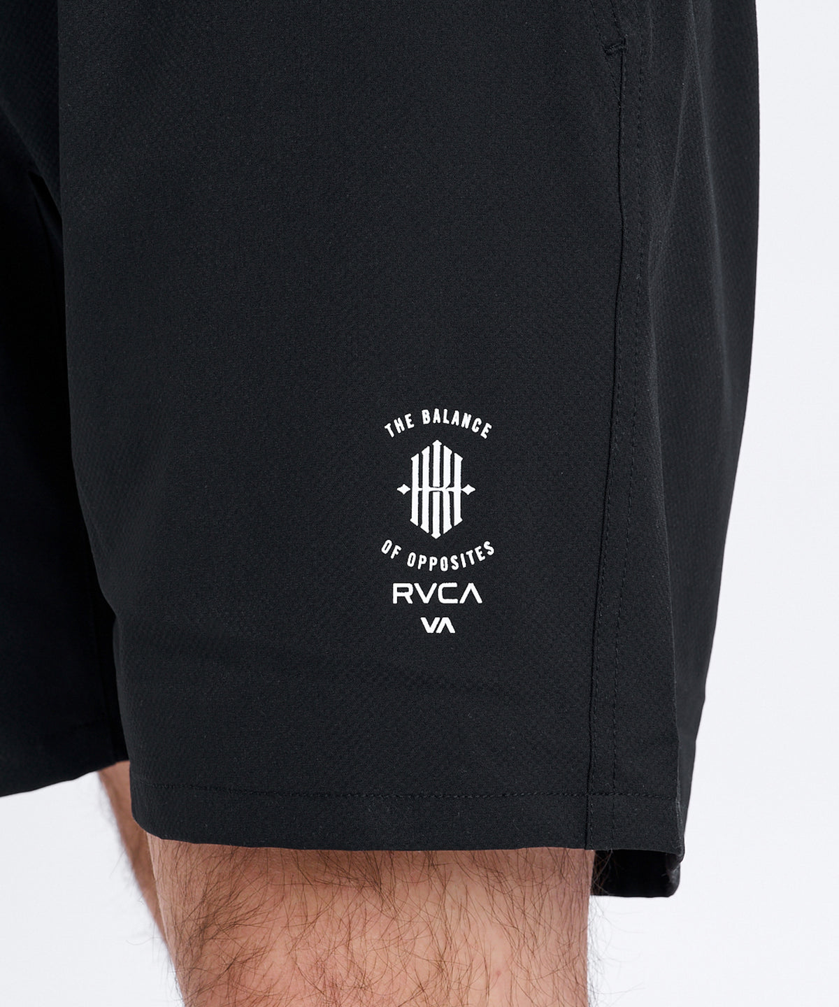 KHIxRVCA SHORT PANTS