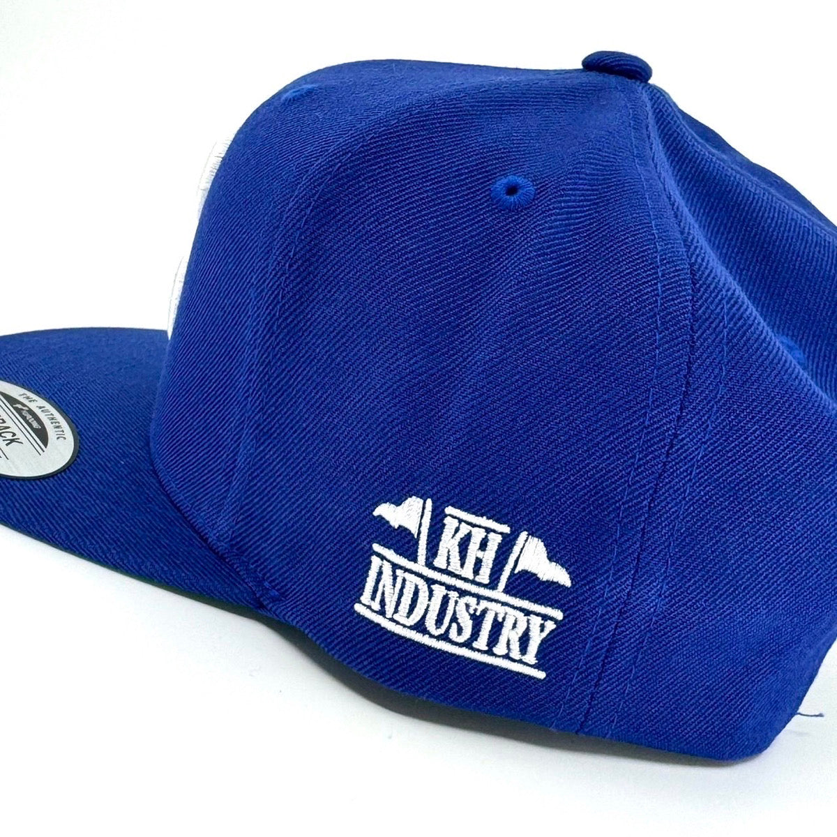 ＜RESTOCK＞KHI SNAPBACK LOGO CAP