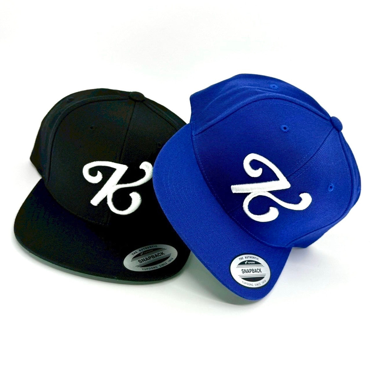 ＜RESTOCK＞KHI SNAPBACK LOGO CAP