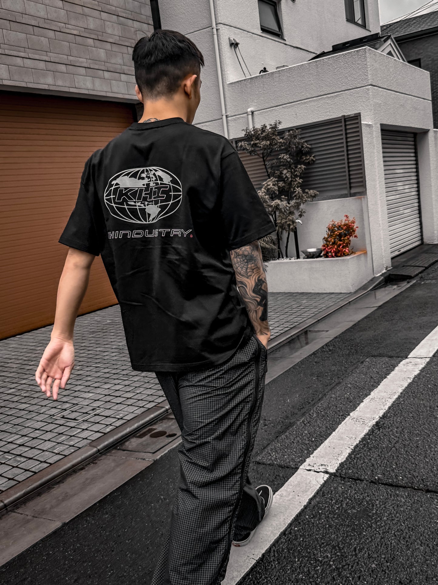 KHI EARTH T-SHIRTS